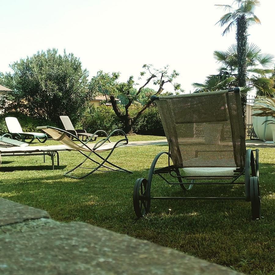 Relais Villa Lezard Lazise Exteriör bild